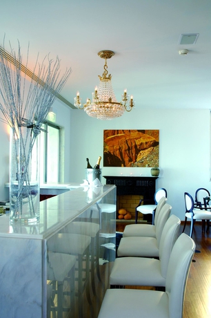 Imagen del bar/restaurante del Hotel Golden Tulip Porto Gaia and Spa. Foto 2