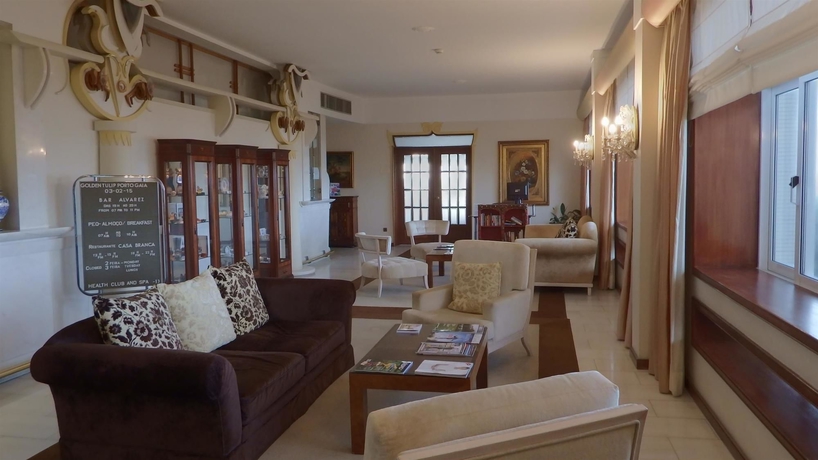 Imagen de los interiores del Hotel Golden Tulip Porto Gaia and Spa. Foto 9