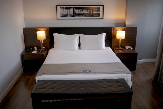 Imagen de la habitación del Hotel Golden Tulip Porto Vit&oacute;ria. Foto 14