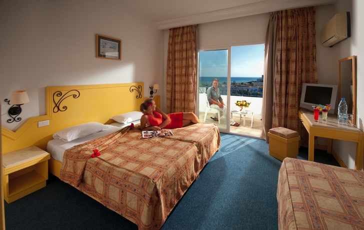 Imagen de la habitación del Hotel Golden Tulip President Hammamet. Foto 9