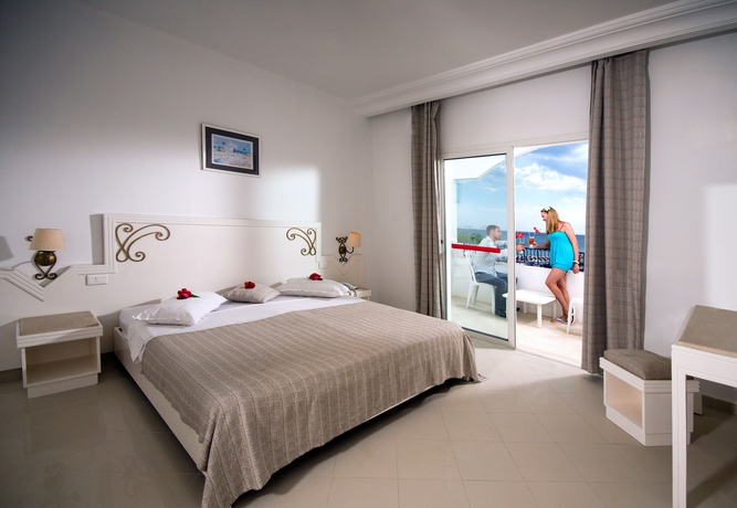 Imagen de la habitación del Hotel Golden Tulip President Hammamet. Foto 11