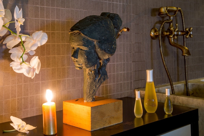 Imagen de la piscina del Hotel Golden Tulip Rome Piram. Foto 12