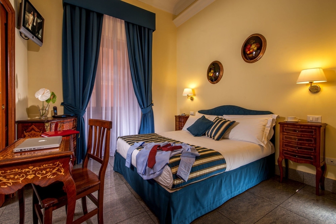 Imagen general del Hotel Golden Tulip Rome Piram. Foto 4