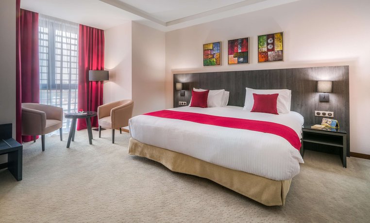 Imagen de la habitación del Hotel Golden Tulip Royaume. Foto 4