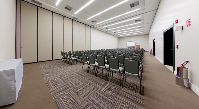 Imagen general del Hotel Golden Tulip Sao Jose Dos Campos. Foto 7