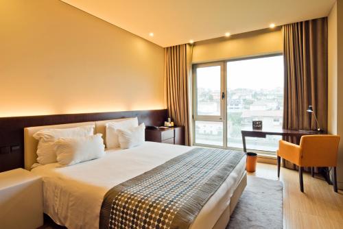 Imagen de la habitación del Hotel Golden Tulip S&atilde;o Jo&atilde;o Da Madeira. Foto 12