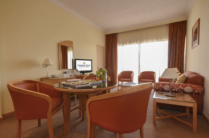 Imagen de la habitación del Hotel Golden Tulip Seeb. Foto 8