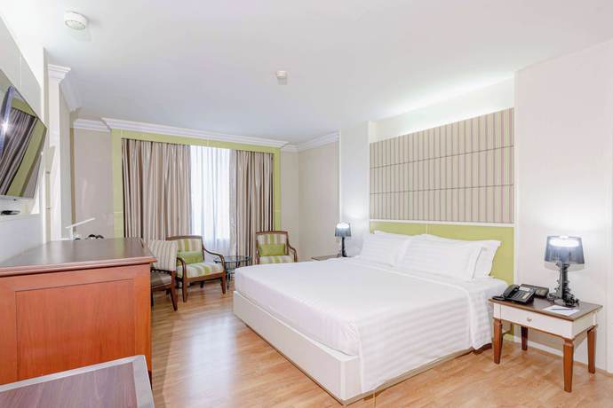Imagen de la habitación del Hotel Golden Tulip Sovereign Bangkok. Foto 6
