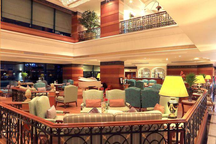 Imagen de los interiores del Hotel Golden Tulip Sovereign Bangkok. Foto 19