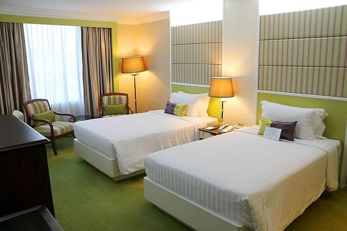 Imagen de la habitación del Hotel Golden Tulip Sovereign Bangkok. Foto 12