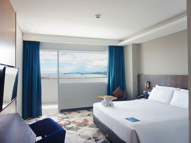Imagen de la habitación del Hotel Golden Tulip Springhill Lampung. Foto 9
