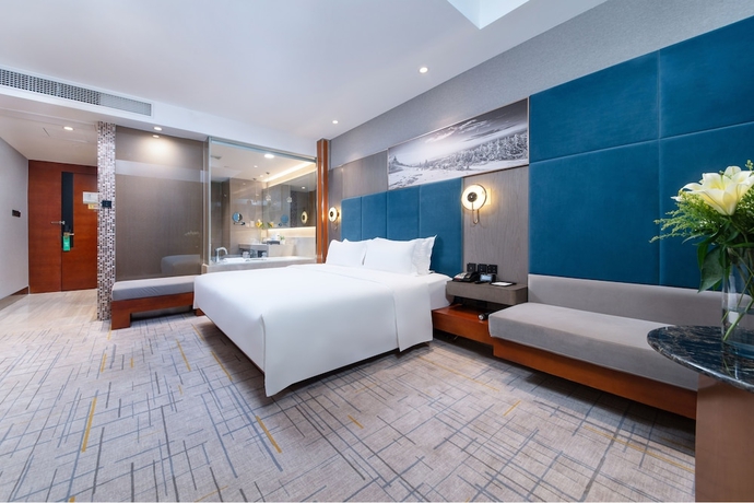 Imagen de la habitación del Hotel Golden Tulip Wuhan Wangjiawan. Foto 12