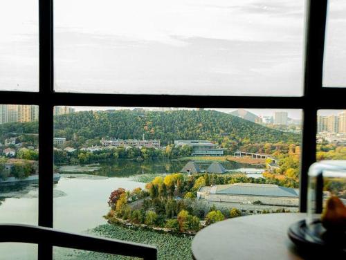 Imagen general del Hotel Golden Tulip Xuzhou Huaihai. Foto 10
