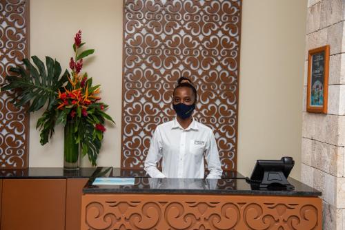 Imagen general del Hotel Golden Tulip Zanzibar Airport. Foto 13