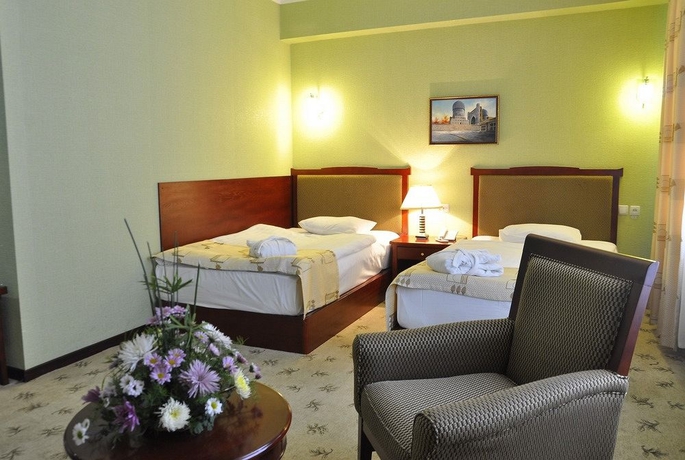 Imagen de la habitación del Hotel Golden Valley. Foto 7