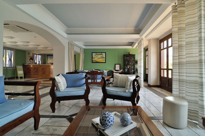 Imagen de los interiores del Hotel Golden View Beach. Foto 19