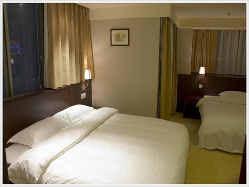 Imagen general del Hotel Golden View, Chongqing. Foto 4