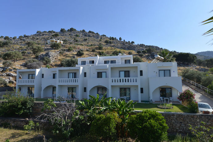 Imagen de la habitación del Hotel Golden View Studios. Foto 9