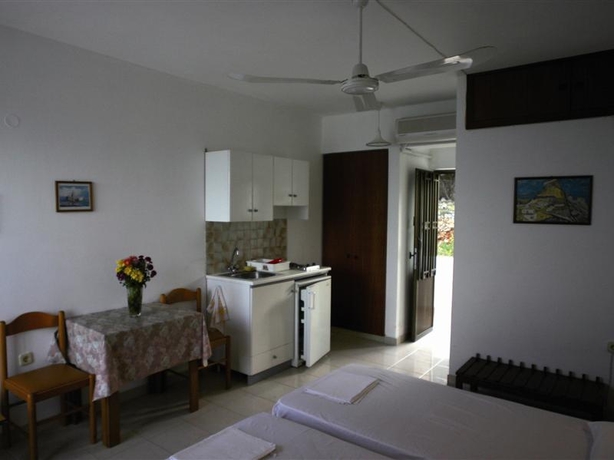 Imagen general del Hotel Golden View Studios, Lindos. Foto 3