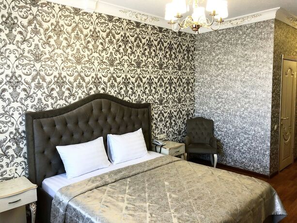 Imagen de la habitación del Hotel Golden Villa. Foto 20