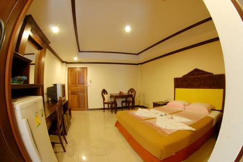 Imagen de la habitación del Hotel Golden Villa, PATTAYA BEACH. Foto 10
