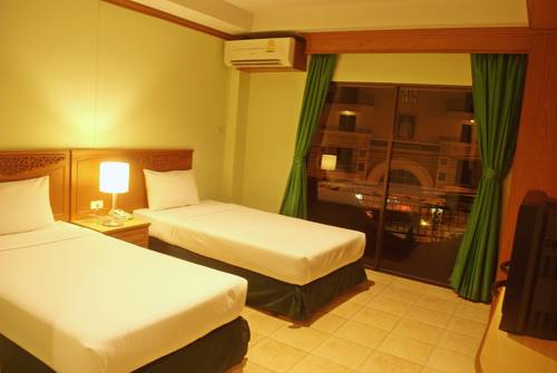 Imagen de la habitación del Hotel Golden Villa, PATTAYA BEACH. Foto 16