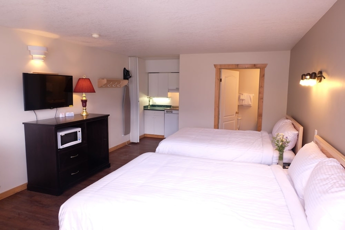 Imagen de la habitación del Hotel Golden Village Lodge. Foto 14