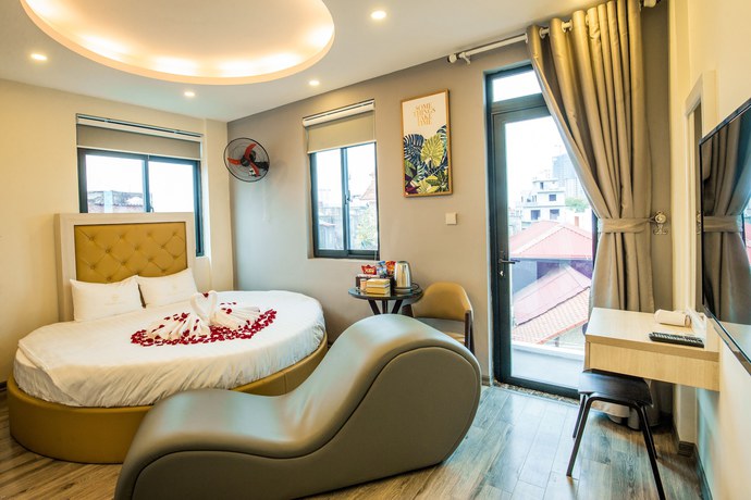 Imagen de la habitación del Hotel Golden hotel, Hanoi. Foto 2
