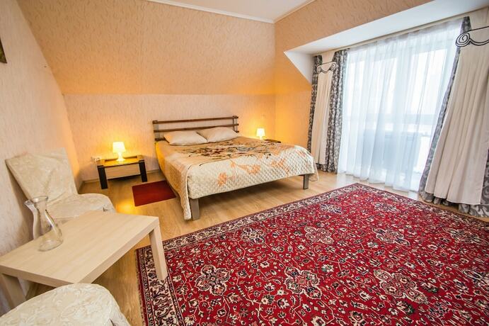 Imagen general del Hotel Golden lion, Omsk. Foto 3