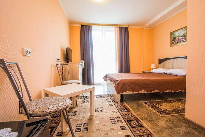 Imagen general del Hotel Golden lion, Omsk. Foto 7