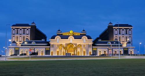 Imagen general del Hotel GoldenEye & Casino. Foto 1