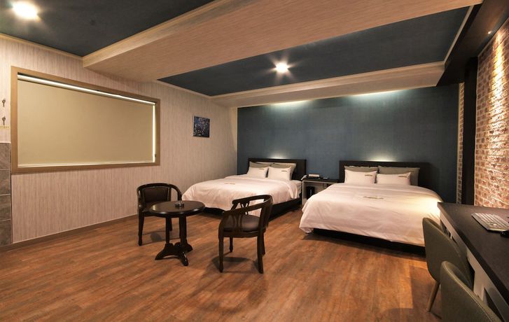 Imagen de la habitación del Hotel GoldenRoot in Gimhae. Foto 2