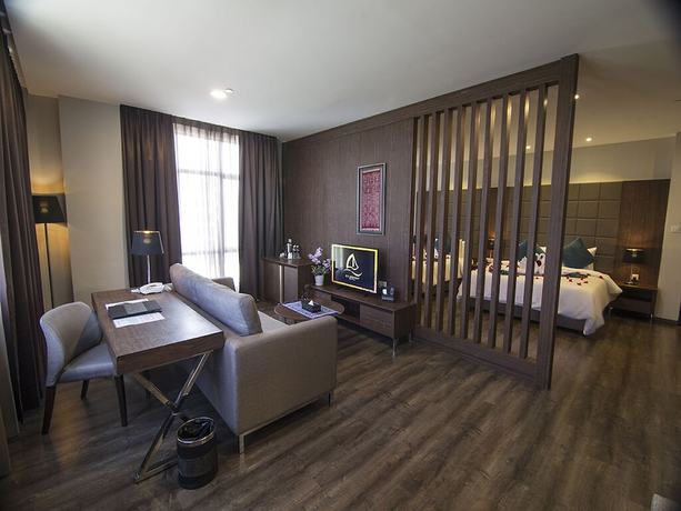Imagen de la habitación del Hotel Goldenbay. Foto 14