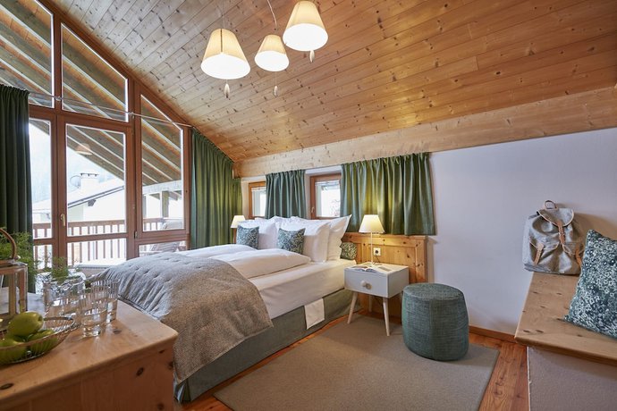 Imagen de la habitación del Hotel Goldene Rose Karthaus a member of Small Luxurys of the World. Foto 18