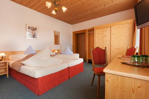 Imagen de la habitación del Hotel Goldene Rose, Lechaschau. Foto 13