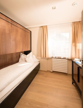Imagen de la habitación del Hotel Goldene Rose, Silandro. Foto 9