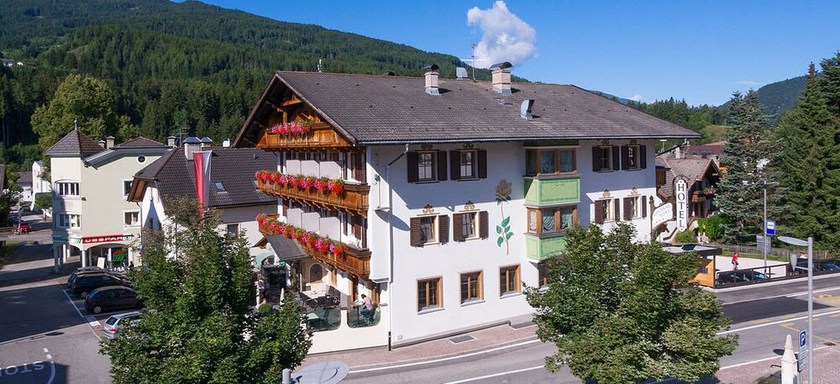 Imagen general del Hotel Goldene Rose, Welsberg-Taisten - Monguelfo-Tesido. Foto 2