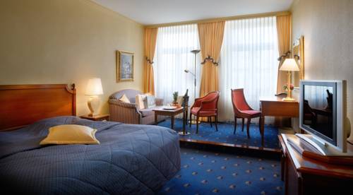 Imagen de la habitación del Hotel Goldene Sonne. Foto 10