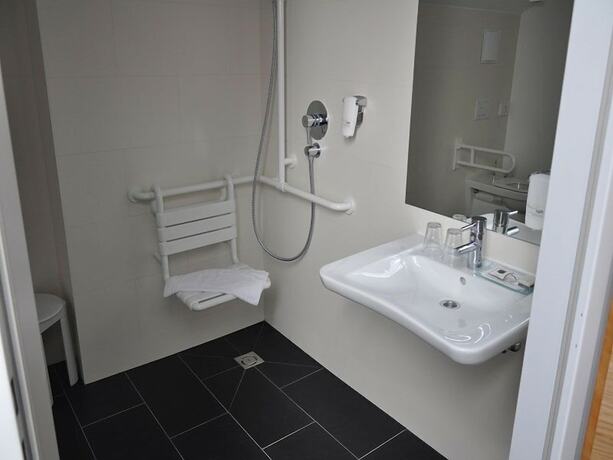 Imagen general del Hotel Goldener Adler Wattens. Foto 7