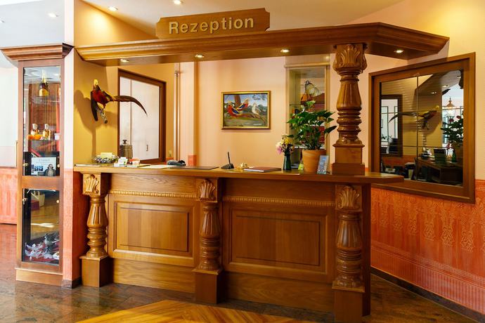 Imagen de los interiores del Hotel Goldener Fasan. Foto 20