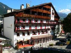 Imagen general del Hotel Goldener Greif. Foto 8