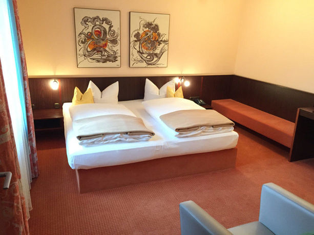 Imagen de la habitación del Hotel Goldener Hirsch, Bayreuth. Foto 11