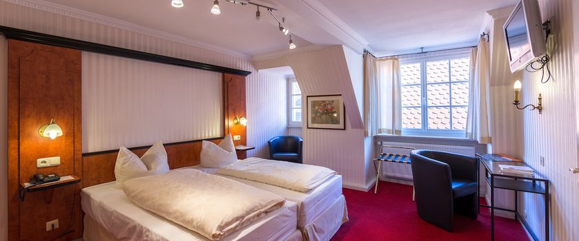 Imagen de la habitación del Hotel Goldener Hirsch, Rothenburg. Foto 6