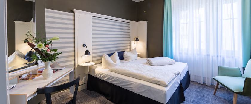 Imagen de la habitación del Hotel Goldener Hirsch, Rothenburg. Foto 14