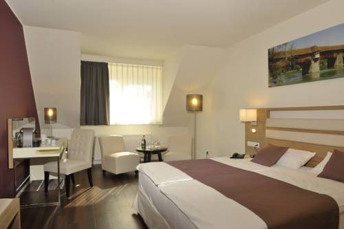 Imagen de la habitación del Hotel Goldener Knopf. Foto 9