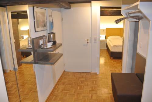 Imagen de la habitación del Hotel Goldenes Lamm, Dinkelsbuhl. Foto 11