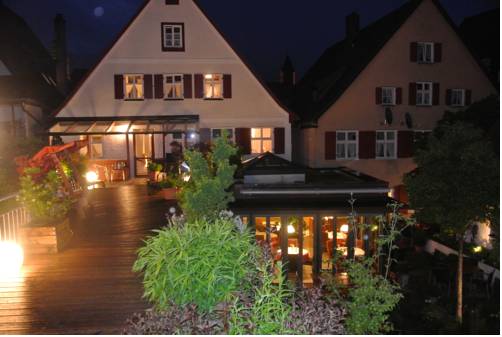 Imagen de la habitación del Hotel Goldenes Lamm, Dinkelsbuhl. Foto 16