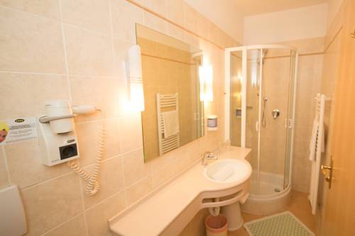Imagen de la habitación del Hotel Goldenes Roessl. Foto 4