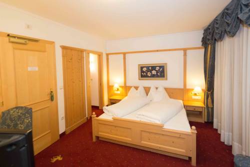 Imagen de la habitación del Hotel Goldenes Roessl. Foto 8