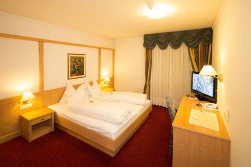 Imagen de la habitación del Hotel Goldenes Roessl. Foto 9